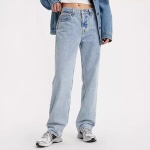 NWT Levi’s Low Pro Straight Jeans Size 24” in Charlie Glow Up